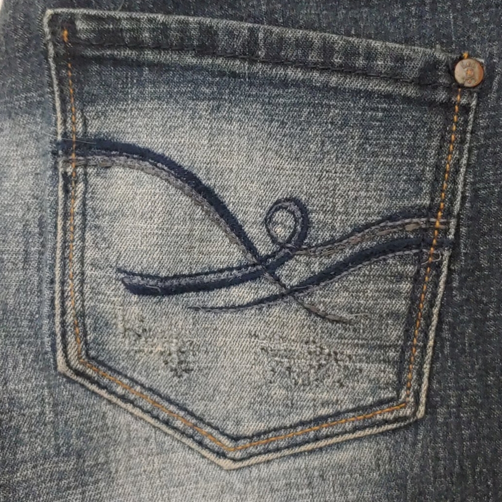 L.e.i. Ashley Junior's Size 7 Lowrise Skinny Jeans - Picture 2 of 8
